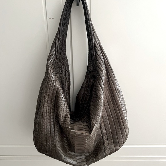 Purse Hobo Bag Ling Wu python snake skin Olive color$468 - Picture 2 of 15